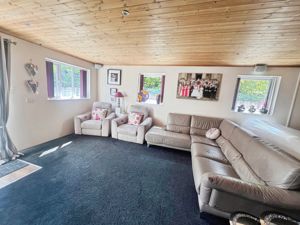 Annexe- click for photo gallery